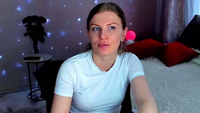 Chat XXX en directo de JinnaGreat