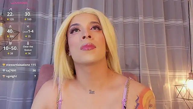 Nyx__BlackwoodのライブXXXチャット