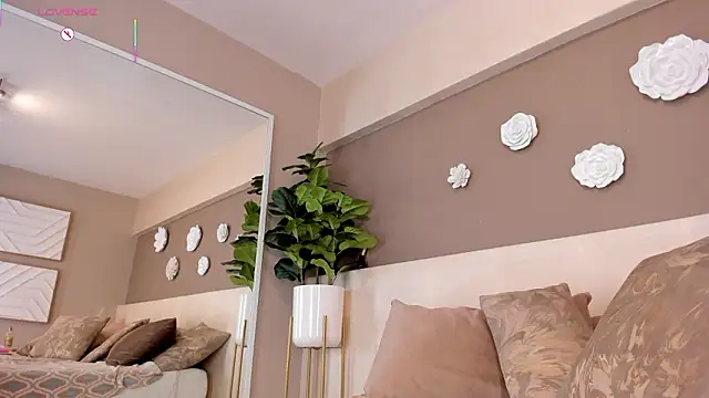 AriaFoster Live XXX Chat