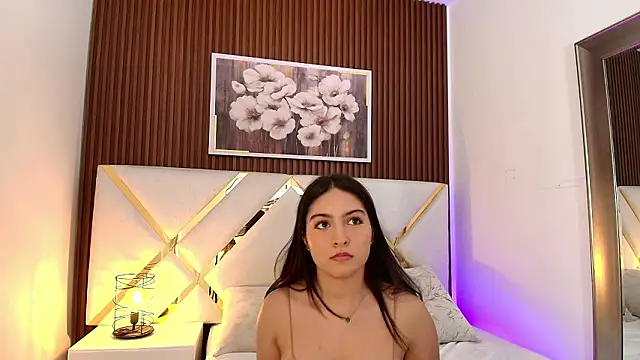 Emelie_Ch1 Show Webcam