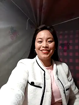 Alice-567's Live XXX Chat