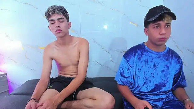 Roman_cute Live XXX-Chat