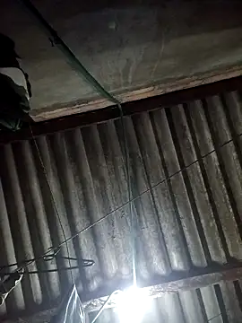 ganga1989: διαδικτυακό σόου στην κάμερα