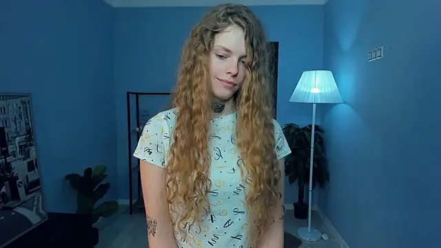 Chat XXX ao vivo de RayaNenlia