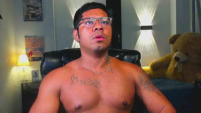 LEONHDZ: онлайн-секс-чат