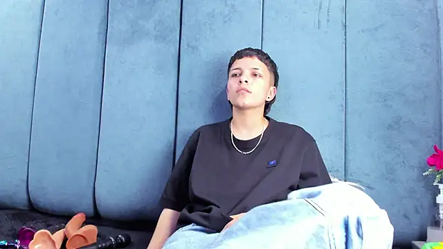 Megan_Thompson_: απευθείας συνομιλία ΧΧΧ