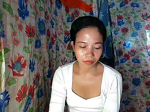 PinaySkinnyGirl 现场XXX聊天