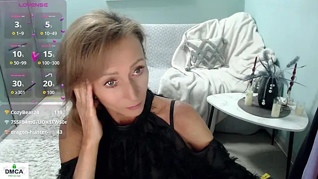 HornyMilf_777 Obrolan Langsung XXX