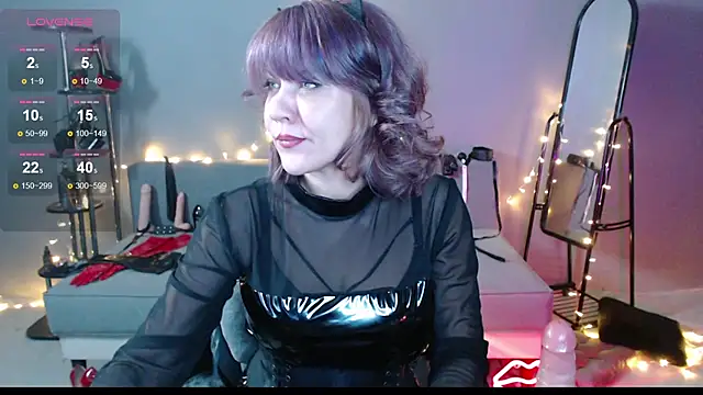 Goddess_Orsa: онлайн-секс-чат