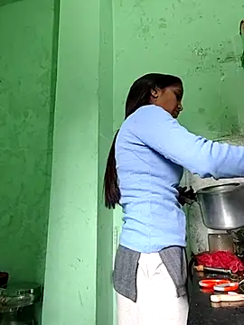 Chat XXX en directo de Sexy-Kavya2