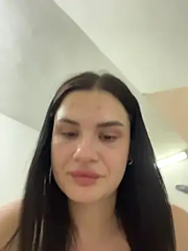 MiraReachのウェブカメラショー