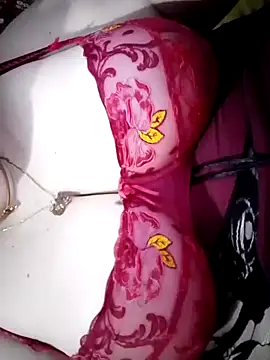 Hnonasix89 Adlı Modelin Canlı XXX Sohbeti