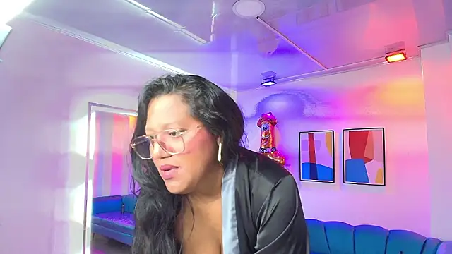 Alondra_gomexxx 现场XXX聊天