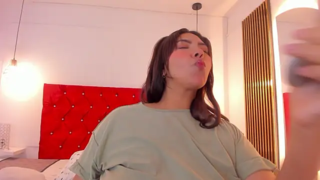 Онлайн чат XXX SelenaAngelX