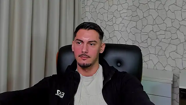 ClintMasters live XXX chat