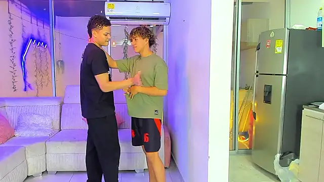 Онлайн чат XXX Houseofwarrios