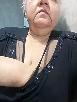 HapinessLovee – Naživo XXX chat