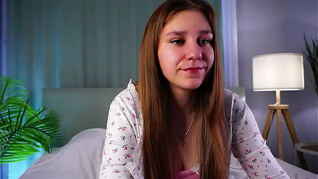 ShantellAngulo Adlı Modelin Canlı XXX Sohbeti