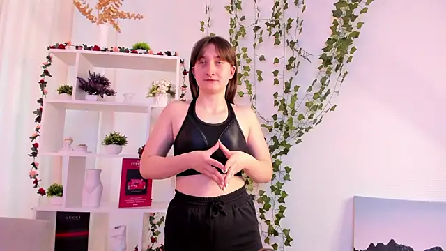 EveSepe Adlı Modelin Canlı XXX Sohbeti