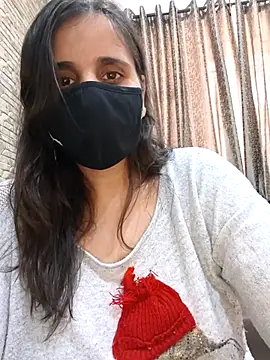 tinaarora 现场XXX聊天