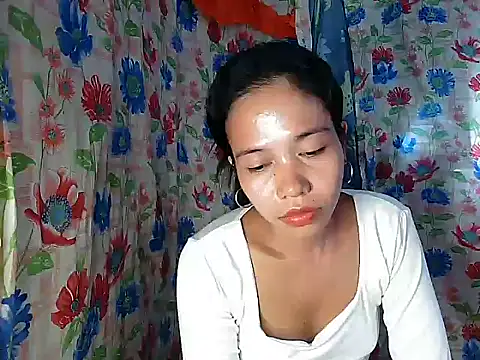 PinaySkinnyGirl 现场XXX聊天