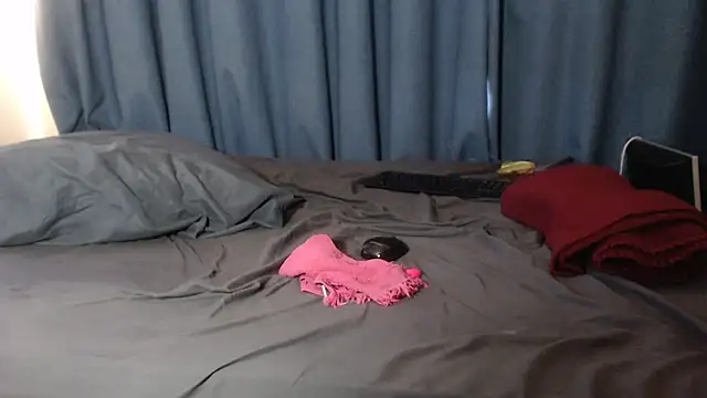 Sweetslender: онлайн-секс-чат