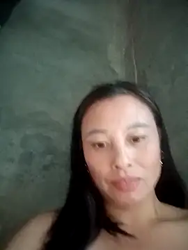 kaia-cam Adlı Modelin Canlı XXX Sohbeti