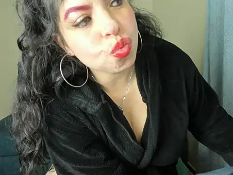 دردشة Paulaellie الجنسية المباشرة