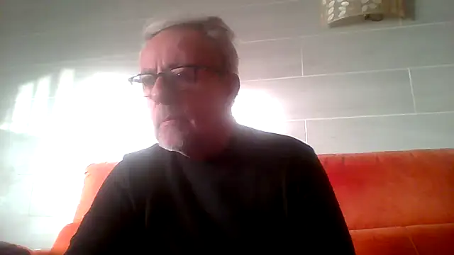 tuggy59's Webcam Show