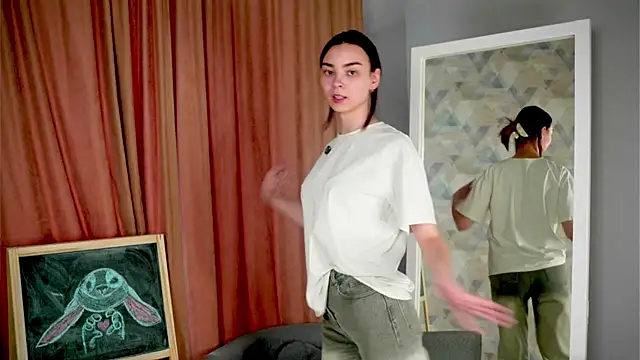 Chatroom XXX en direct de EddieChery