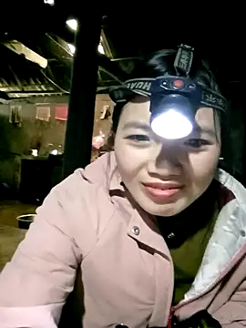 ngan-cute – Live XXX-chat