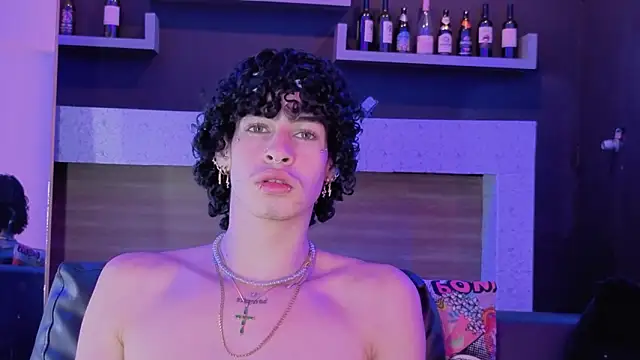 Chat XXX en directo de nova_salvatore