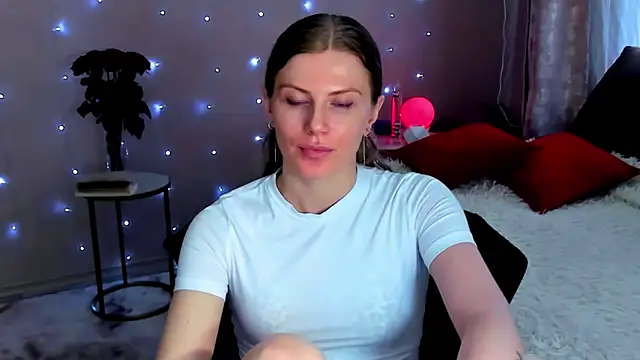 JinnaGreat's Live XXX Chat