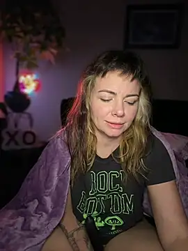 Chat +18 de MarlaFknSinger ao vivo