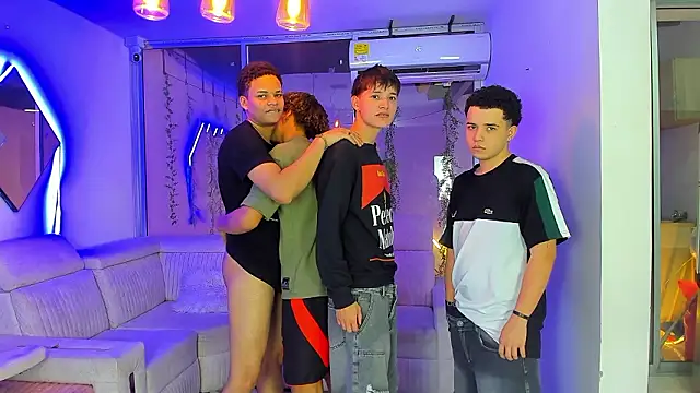 Houseofwarrios Webcam Show