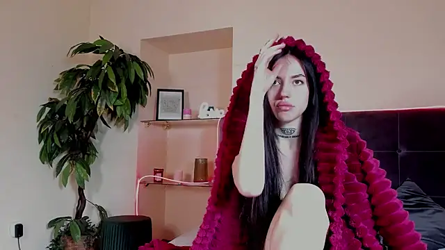 دردشة AdrianaCult الجنسية المباشرة