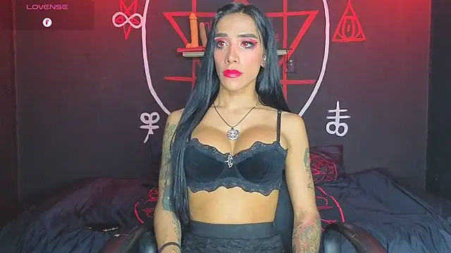 Victoriavampire666: διαδικτυακό σόου στην κάμερα