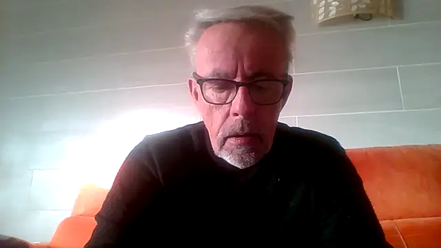 แชท XXX สดของ tuggy59