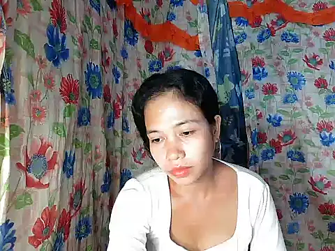 Chat +18 de PinaySkinnyGirl ao vivo