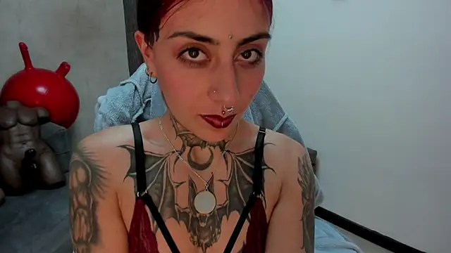 دردشة selene_red_ الجنسية المباشرة