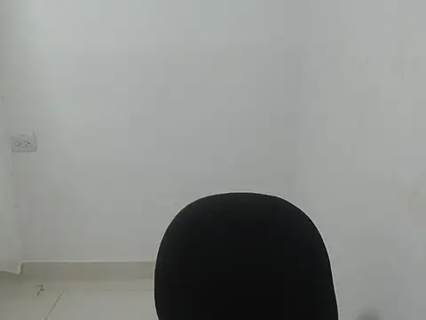 estefania224 – Live XXX-chat