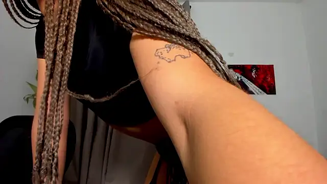 Chat +18 de Catty_Noir ao vivo