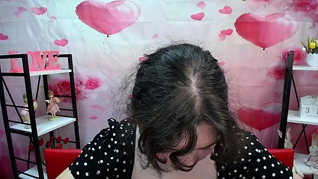 NeonilaLisova Chat XXX live