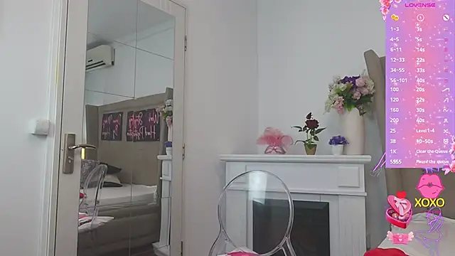 LexyRene Chat XXX in diretta