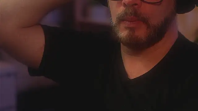 Sanders_White: απευθείας συνομιλία ΧΧΧ