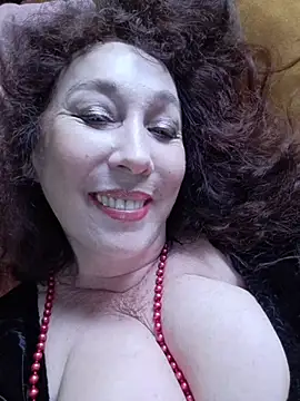 GypsyEsmeralda's Live XXX Chat