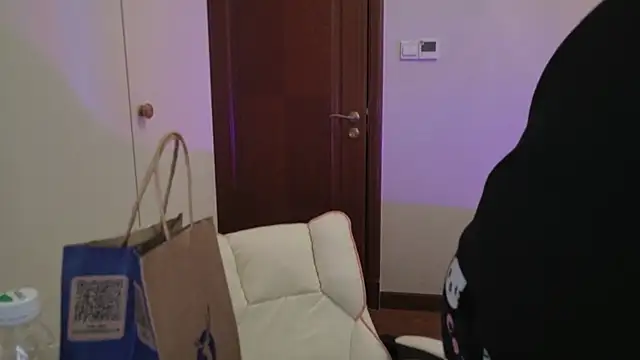 Živý XXX chat hangzi-0011