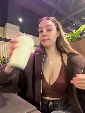 SashaCatt Live XXX-Chat