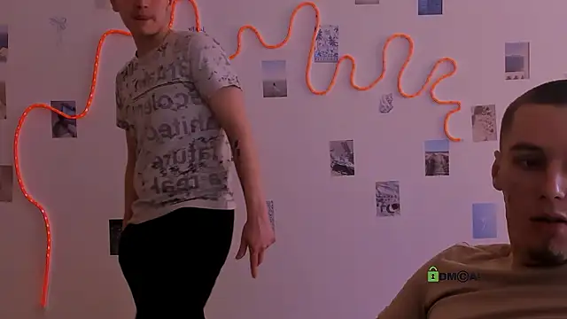 ryan_zen's Live XXX Chat