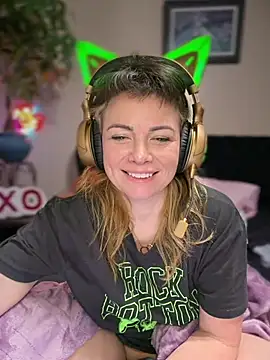 MarlaFknSinger Live XXX Chat